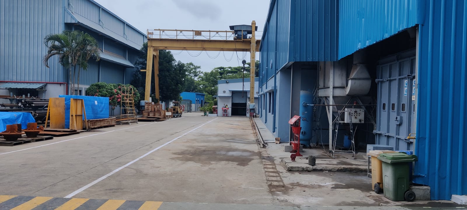 Voith Turbo Industrial Campus — Gantry Crane and Facility Bay